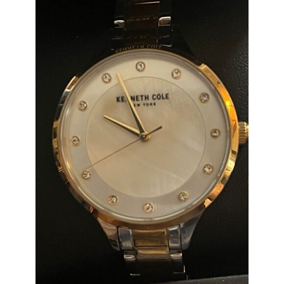 Kenneth Cole Stainless Steel Watch NWT - Picture 1 of 7